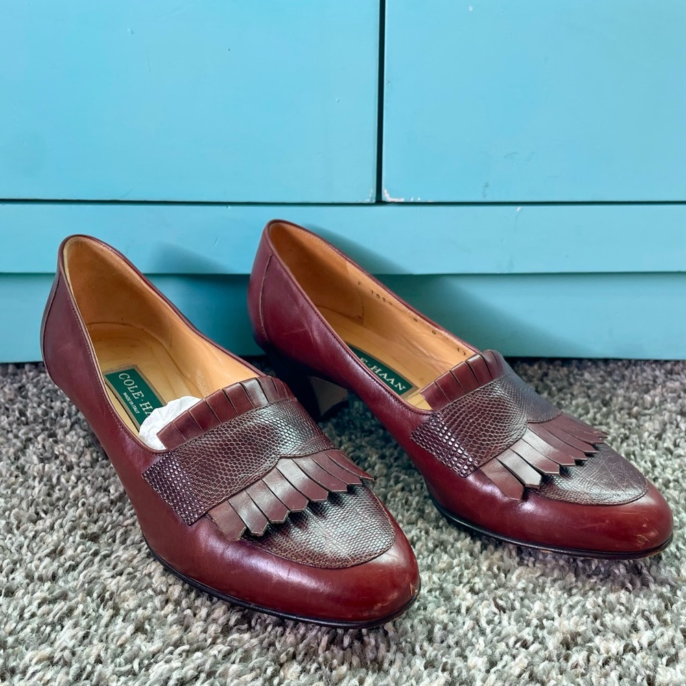 Vintage Brown Leather Cole Haan Loafers with Fringe Detail Sz 8 Made in Italy
